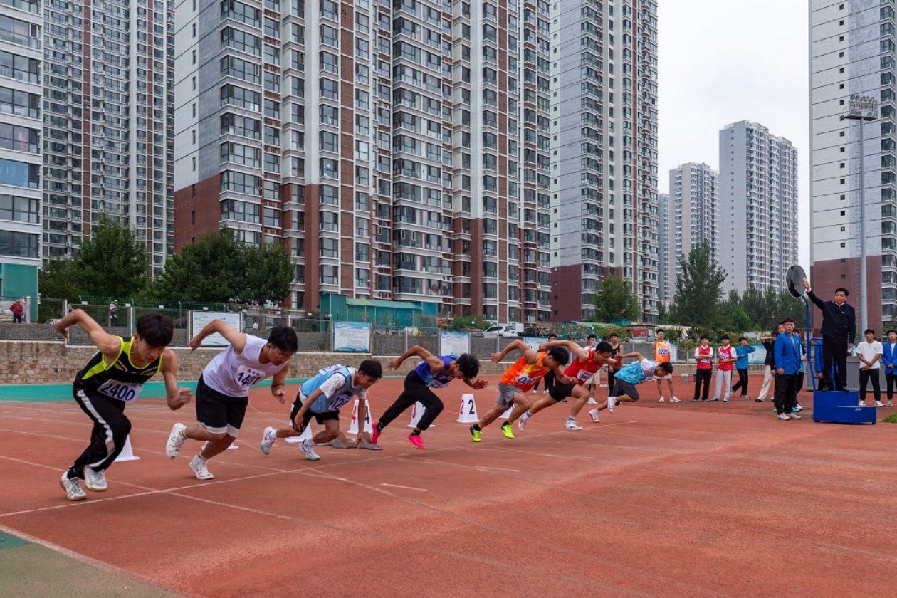 以运动之名，谱青春之章